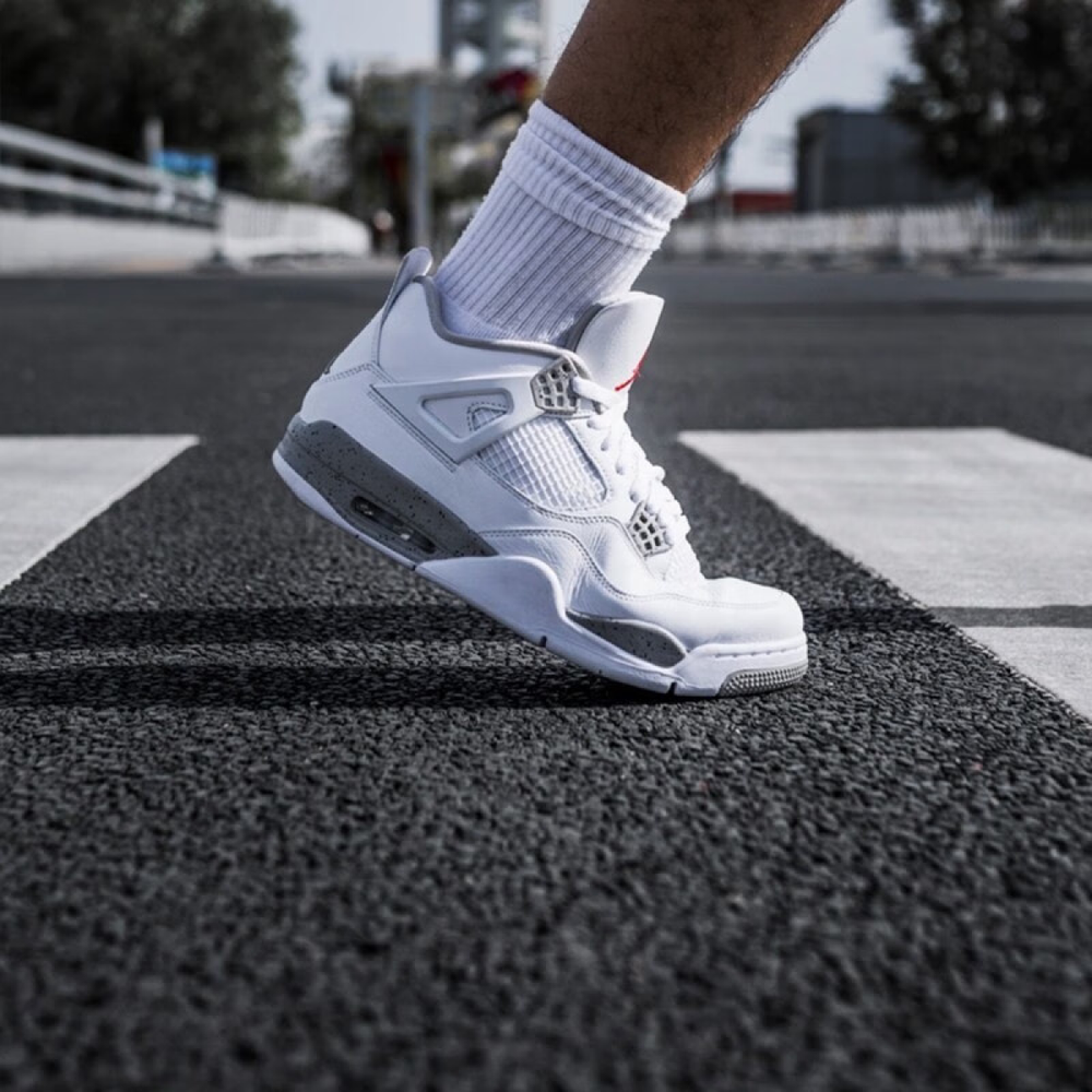 Jordan Air Jordan 4 Retro "Tech White"