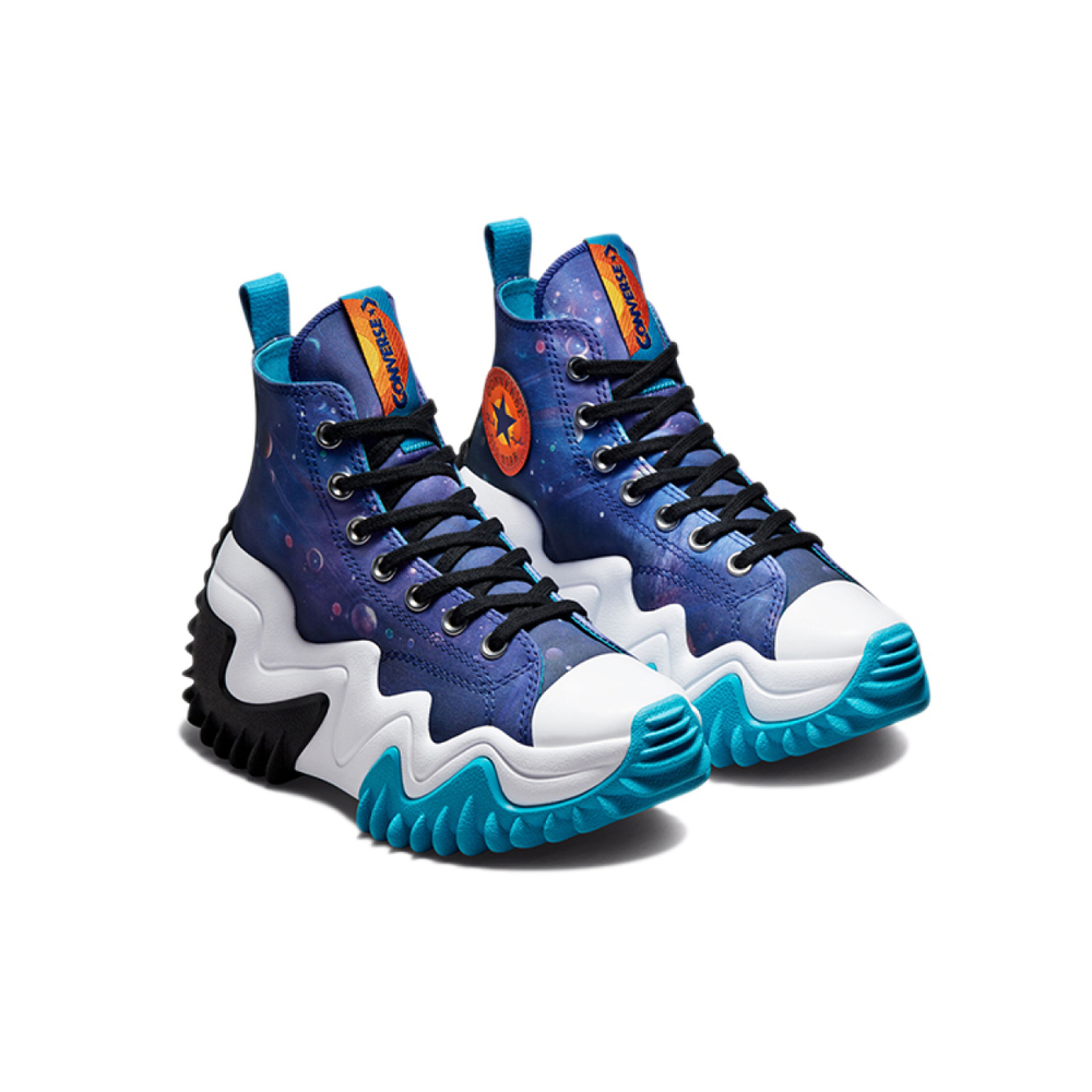 Converse Run Star Motion