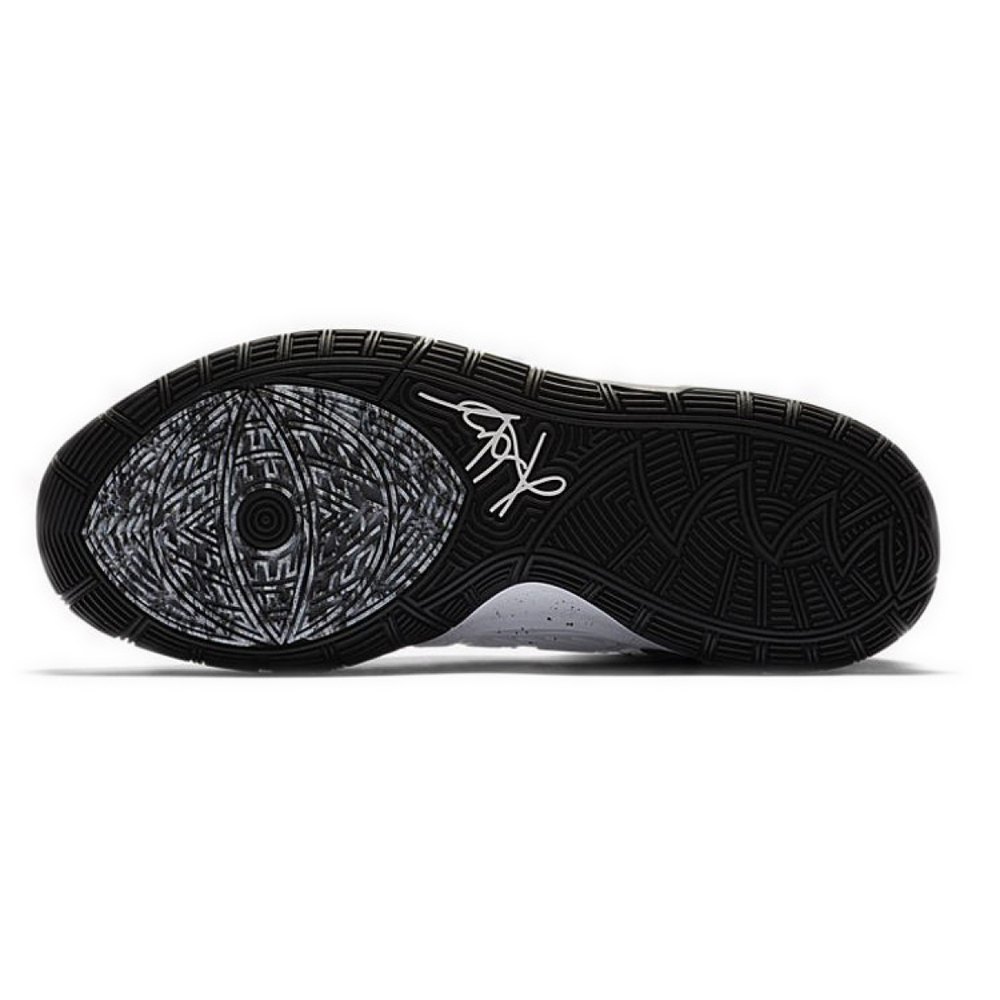 Nike Kyrie 6 "Oreo"