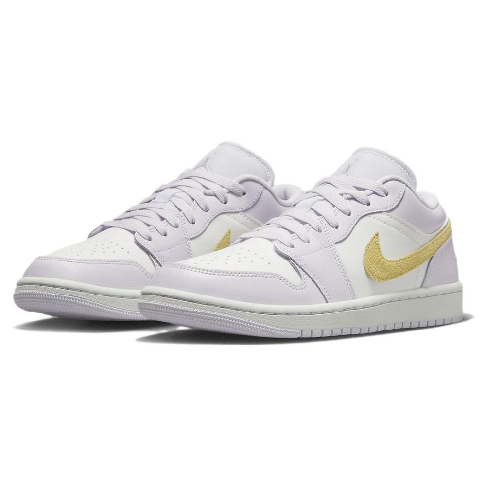 Jordan Air Jordan 1 Low WMNS "Barely Grape"