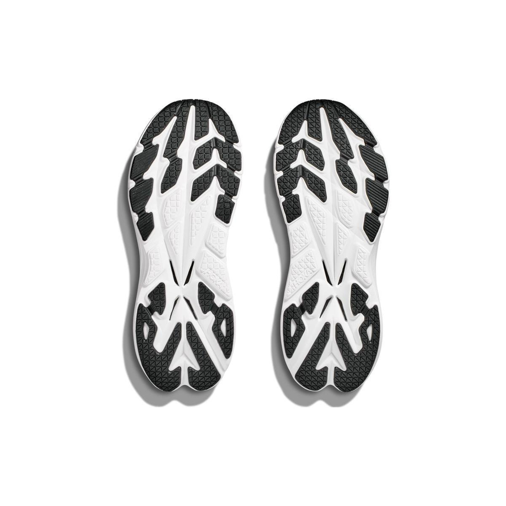 HOKA ONE ONE