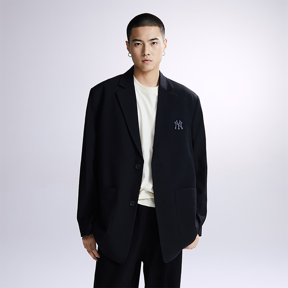 MLB FW23