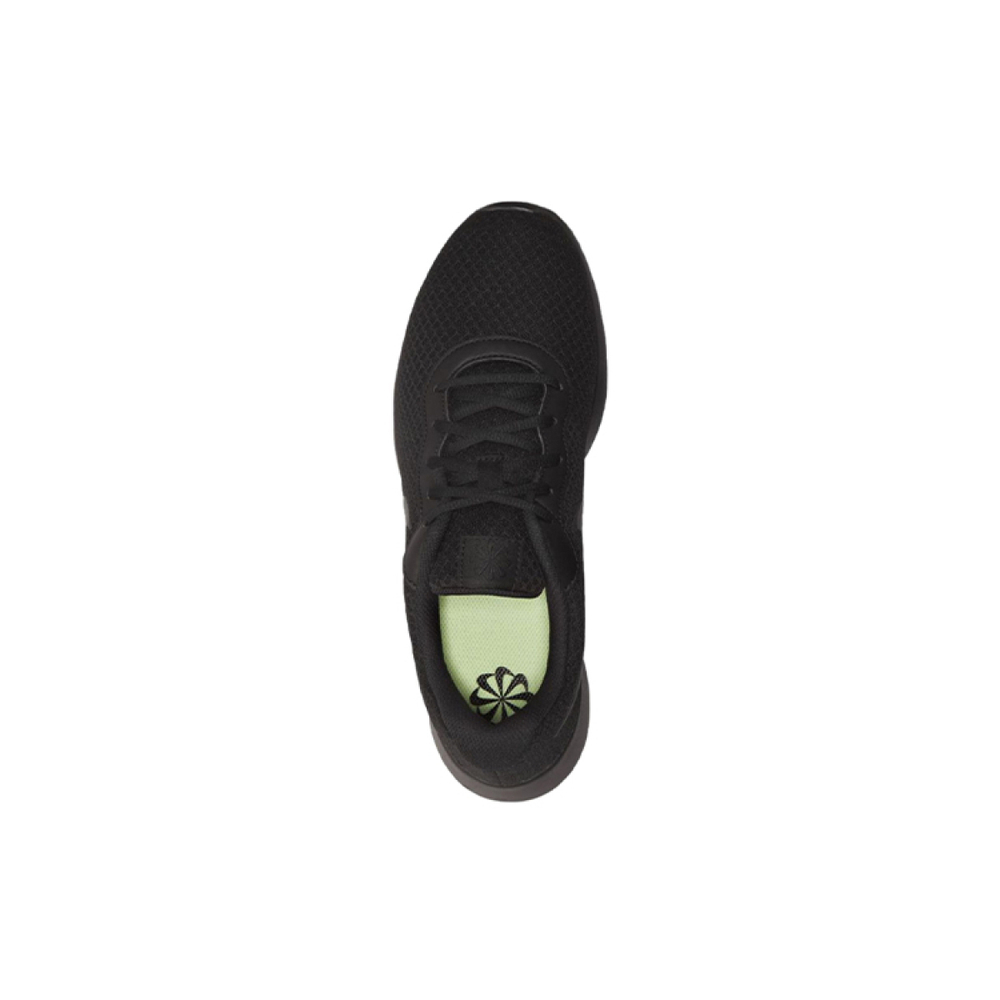 Nike Tanjun