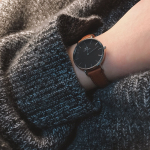 【 】 Daniel Wellington