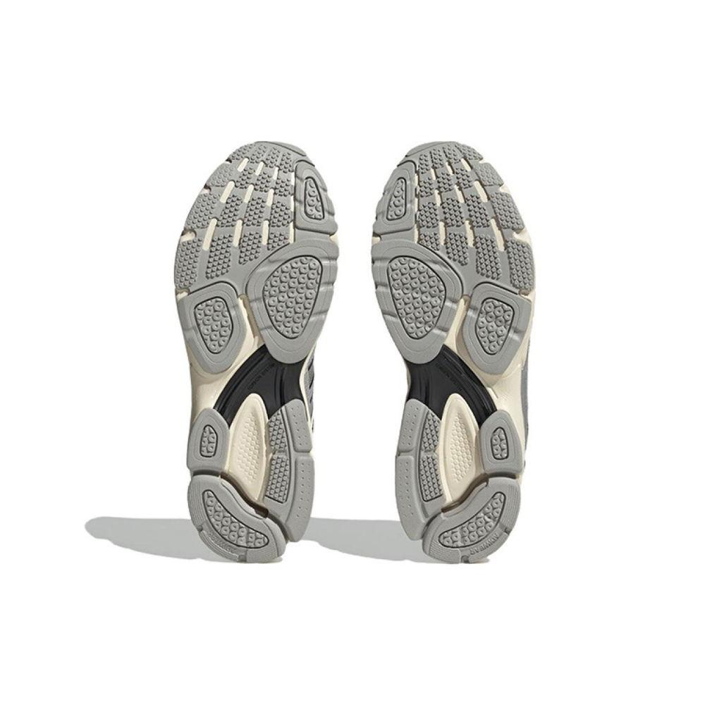 Adidas Spiritain 2000