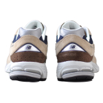New Balance NB 2002R