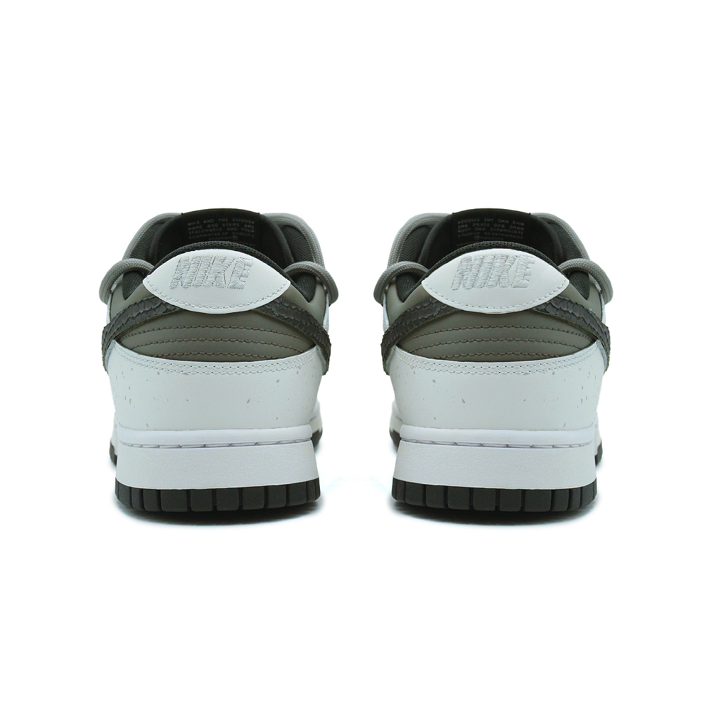 【 】 Nike Dunk Low