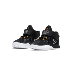 Nike Kyrie 7