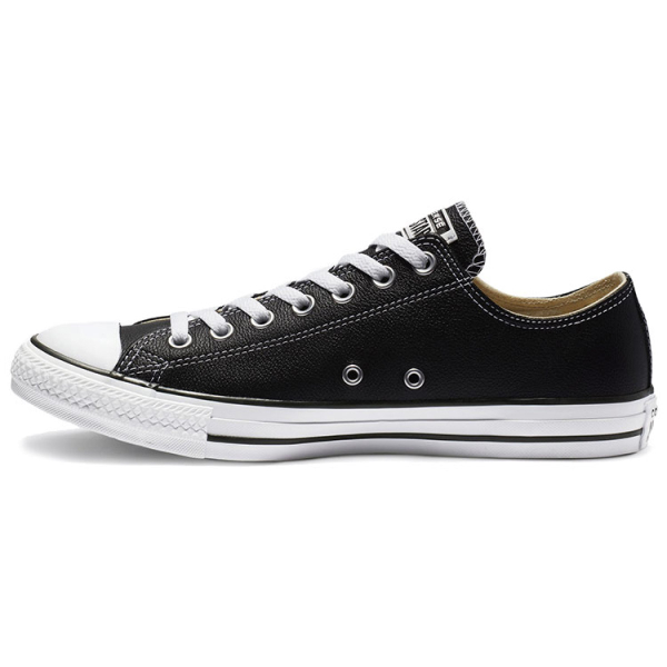 Converse Chuck Taylor All Star Leather Low Top