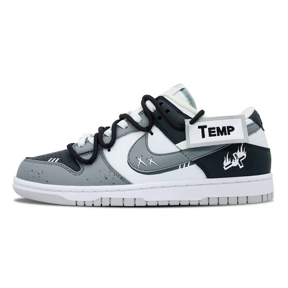 【 】 Nike Dunk Low “Pure Platinum”