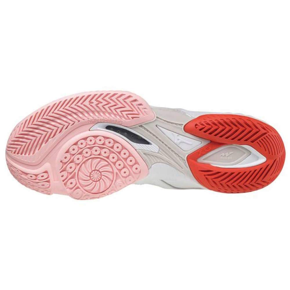Mizuno Wave Claw Neo