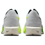 Nike ZoomX Vaporfly Next% 3