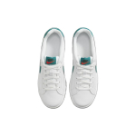 Nike Court Royale
