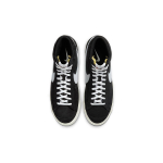 Nike Blazer ’77