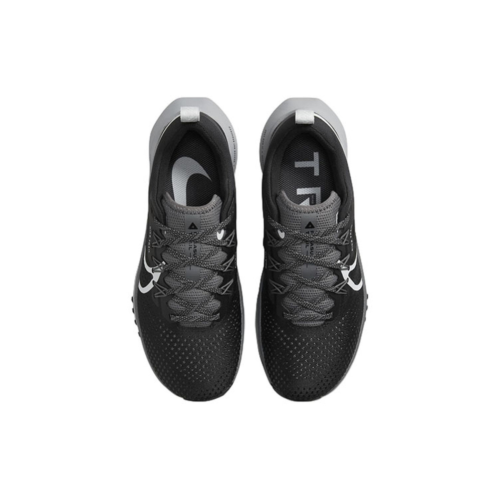 Nike Pegasus Trail 4