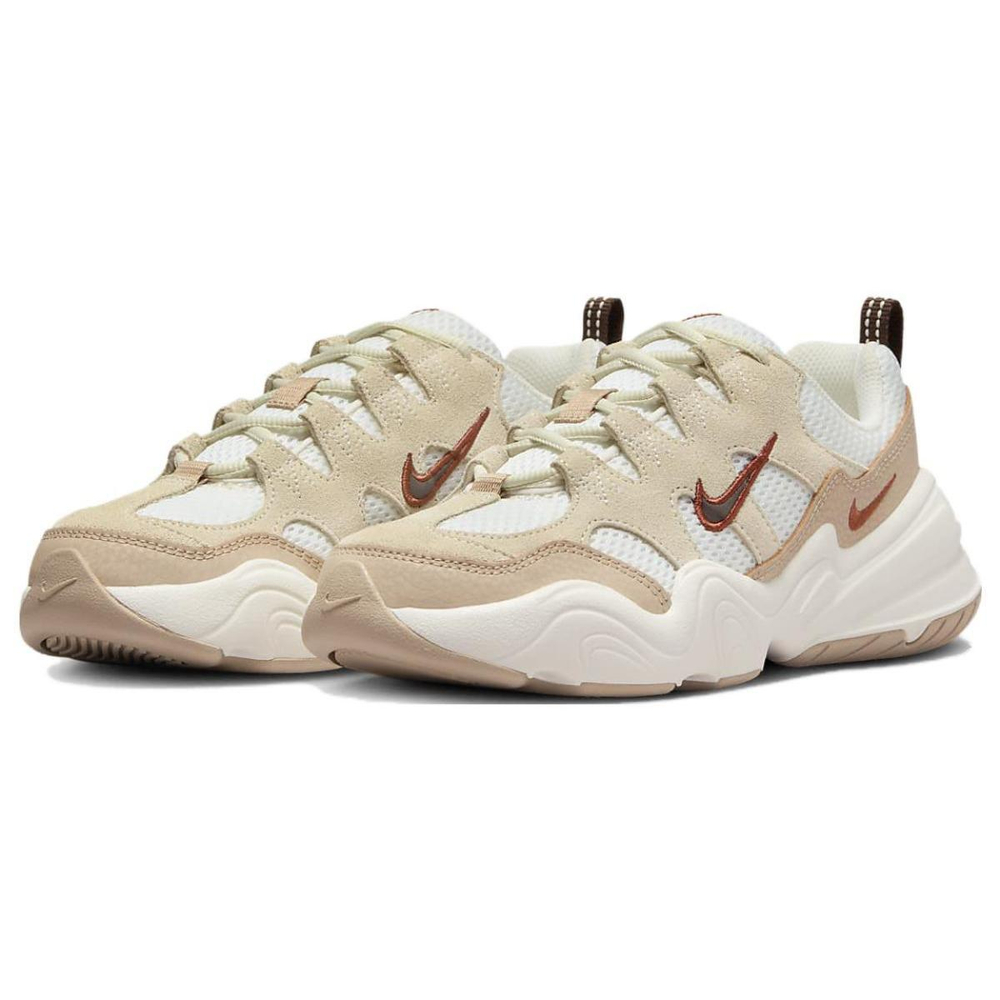 Nike Tech Hera