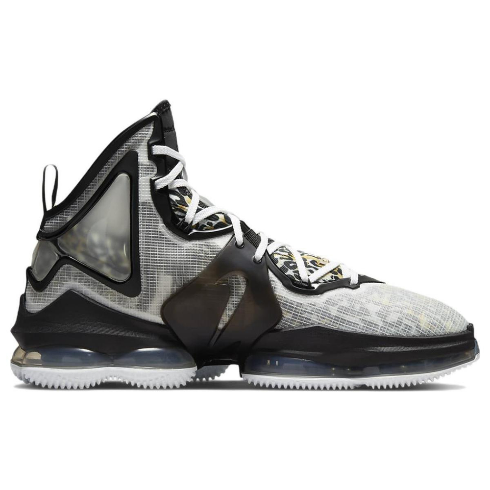 Nike Lebron 19