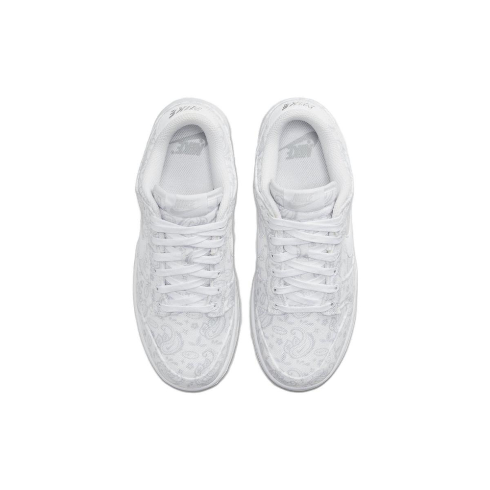 Nike Dunk ESS "White Paisley"