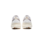 Saucony Endorphin Elite