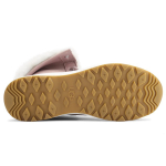 UGG Adirondack Boot III Fluff