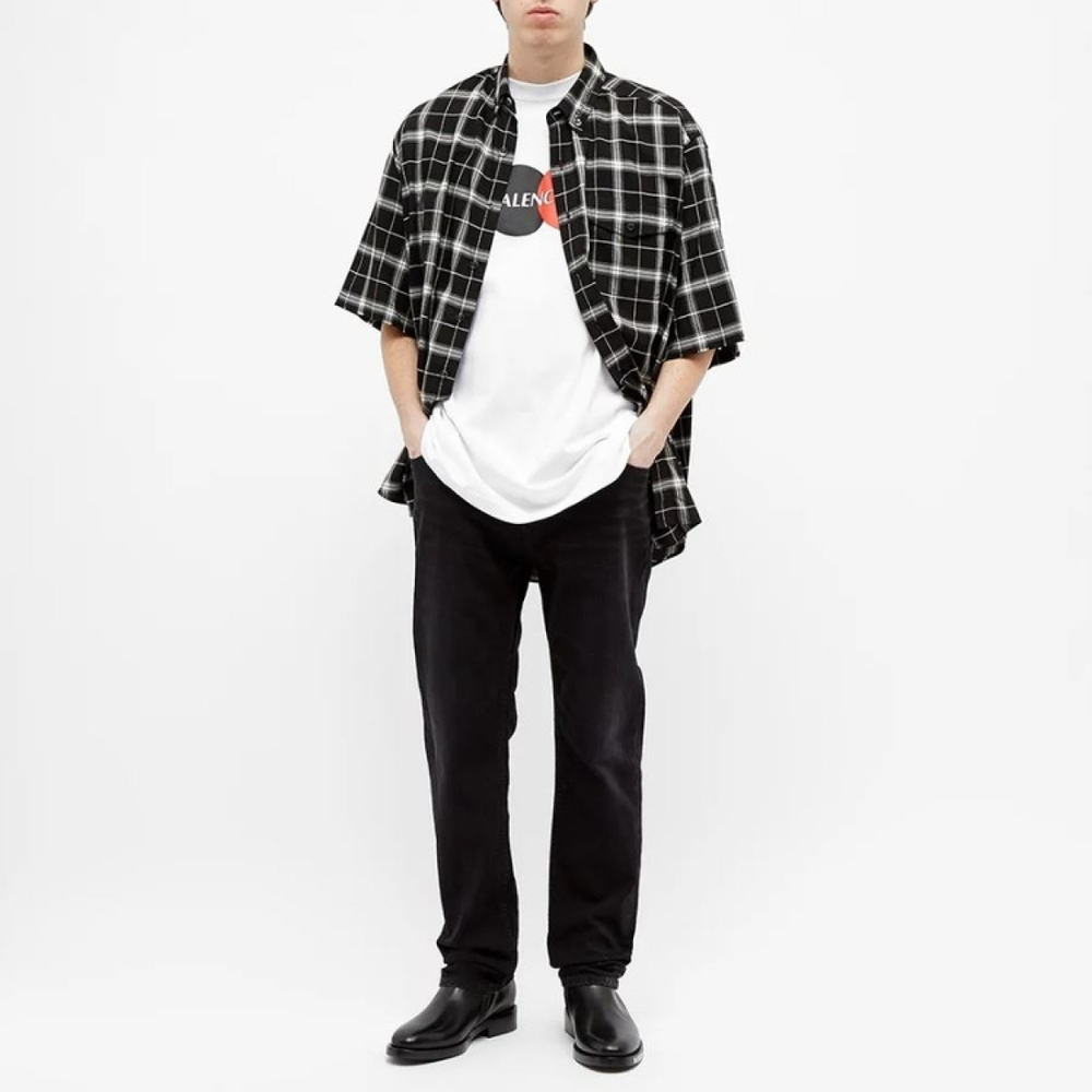 Balenciaga T