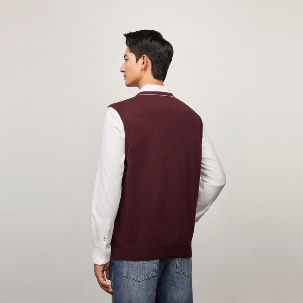 Tommy Hilfiger V