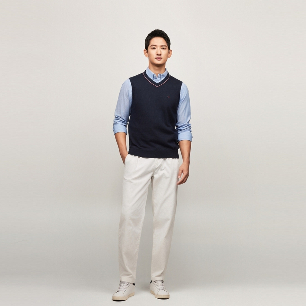 Tommy Hilfiger V