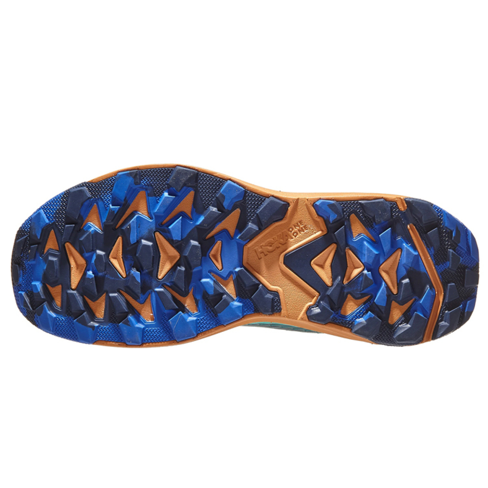 HOKA ONE ONE