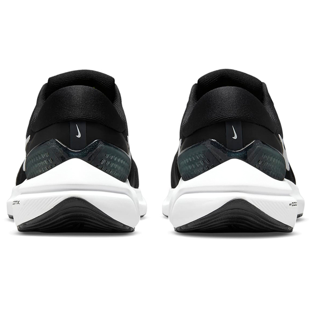 Nike Air Zoom Vomero 16