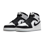 Air Jordan 1 Mid SE