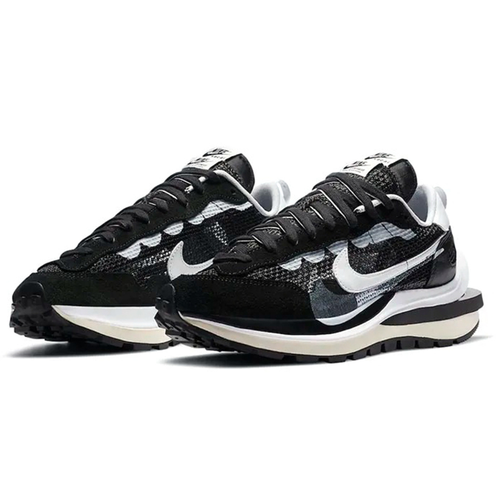 Sacai x Nike VaporWaffle black and white