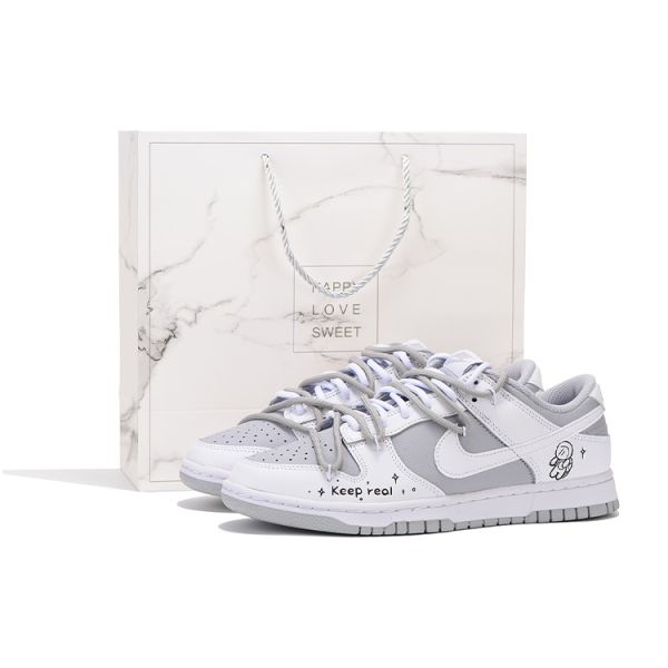 【 】 Nike Dunk Low Retro