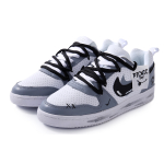 【 】 Nike Court Borough