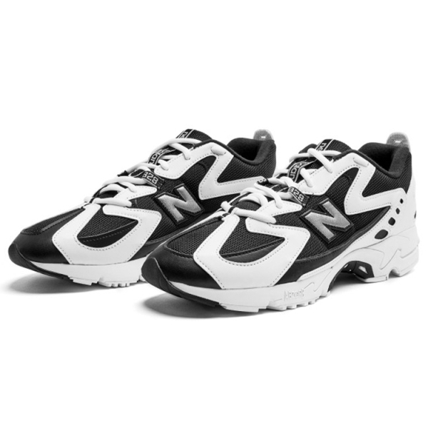New Balance NB 828