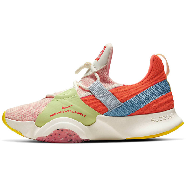Nike SuperRep Groove