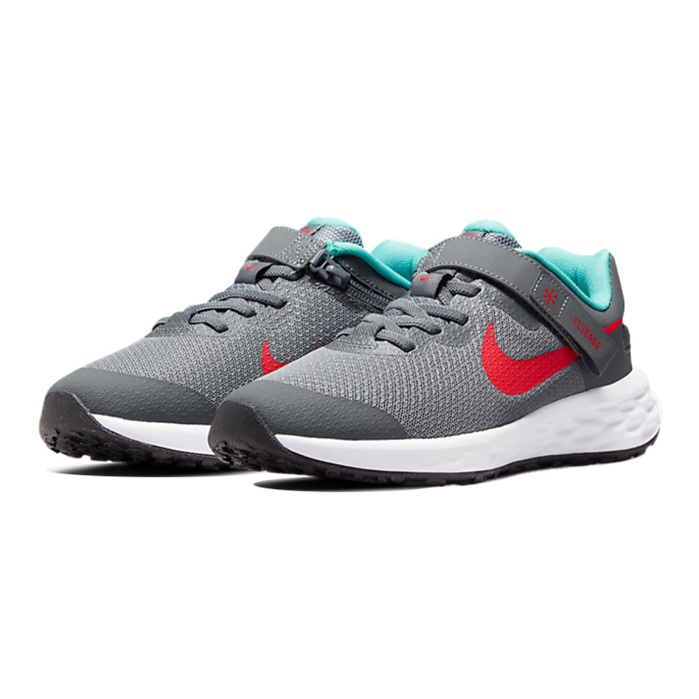 Nike REVOLUTION 6