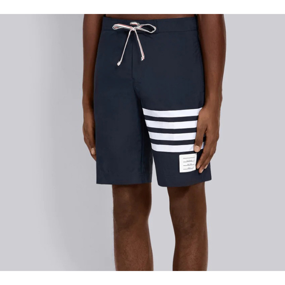THOM BROWNE ·