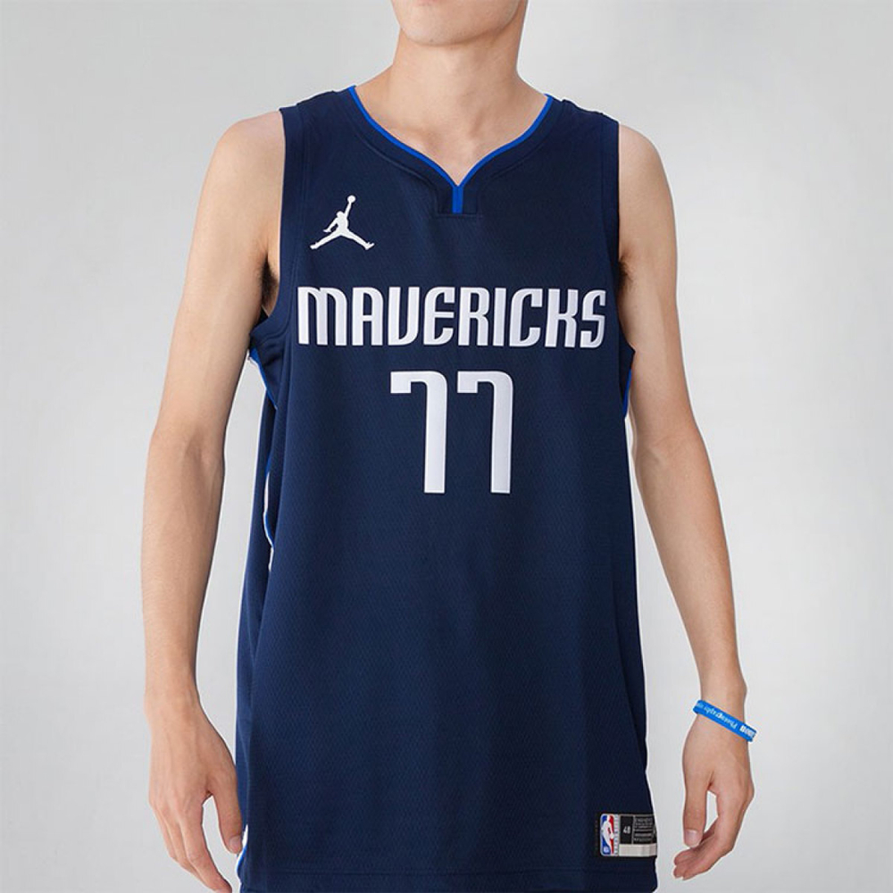 Jordan NBA SW 20-21 · 77