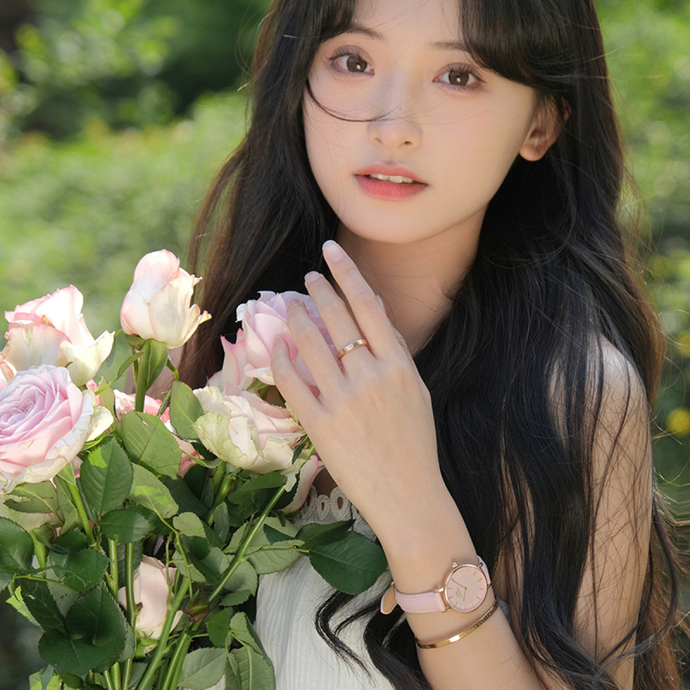 【 】 Daniel Wellington