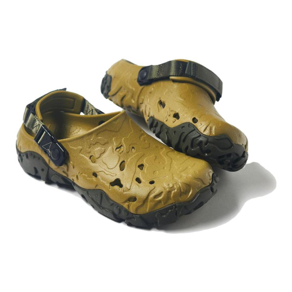 ROA x Crocs