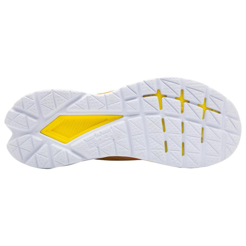 HOKA ONE ONE