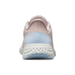 Nike REVOLUTION 5