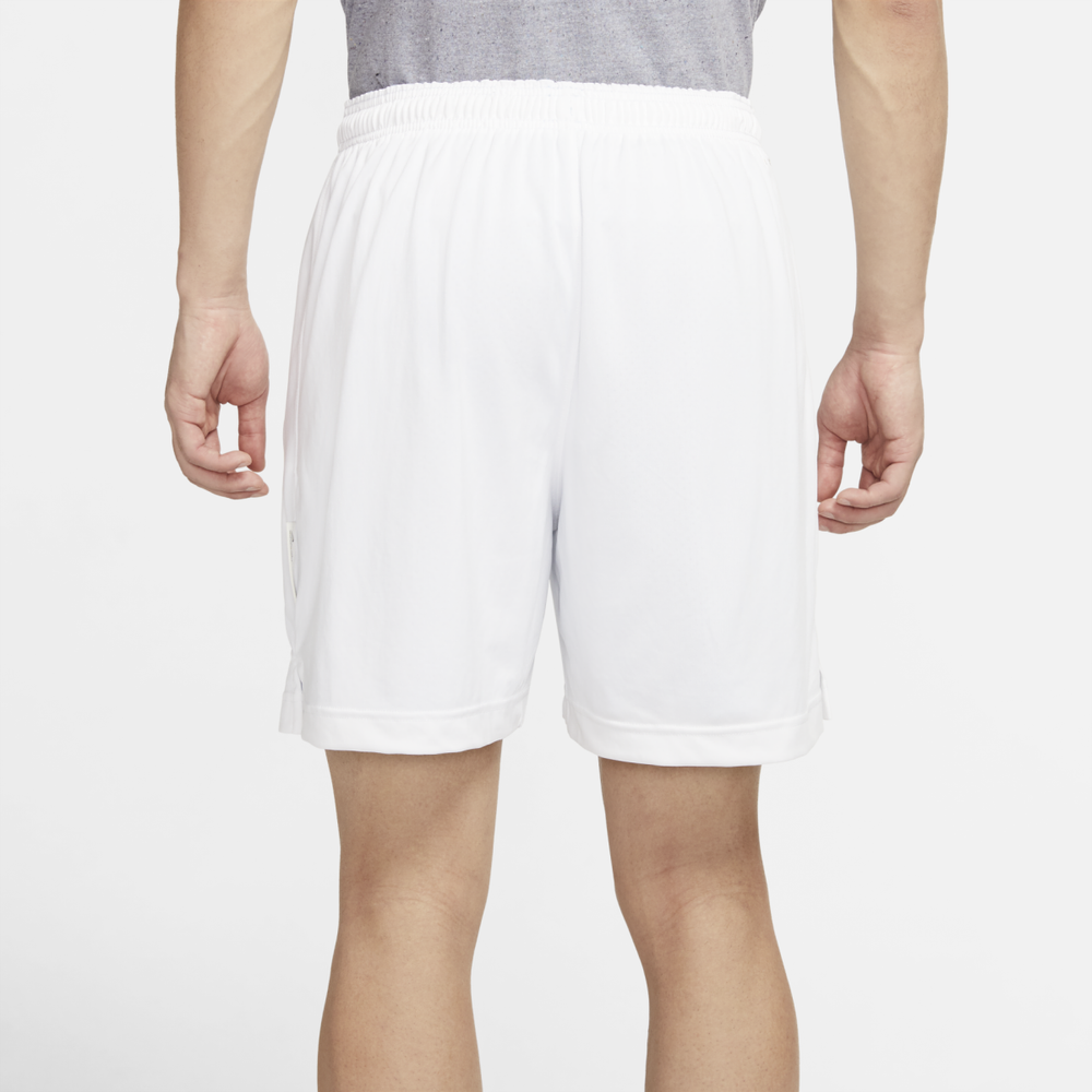 Nike Standard Issue Mesh