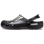 PLEASURES x Crocs