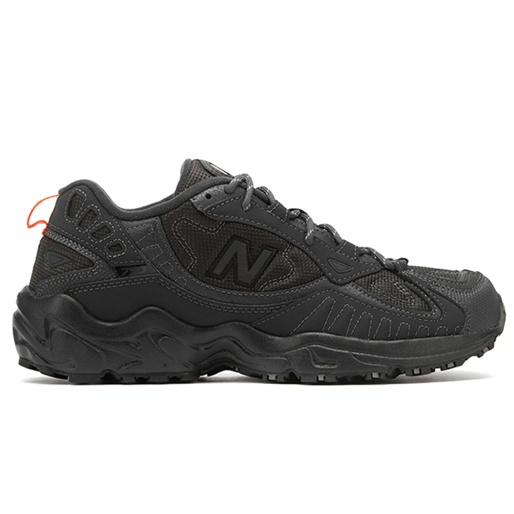 New Balance NB 703