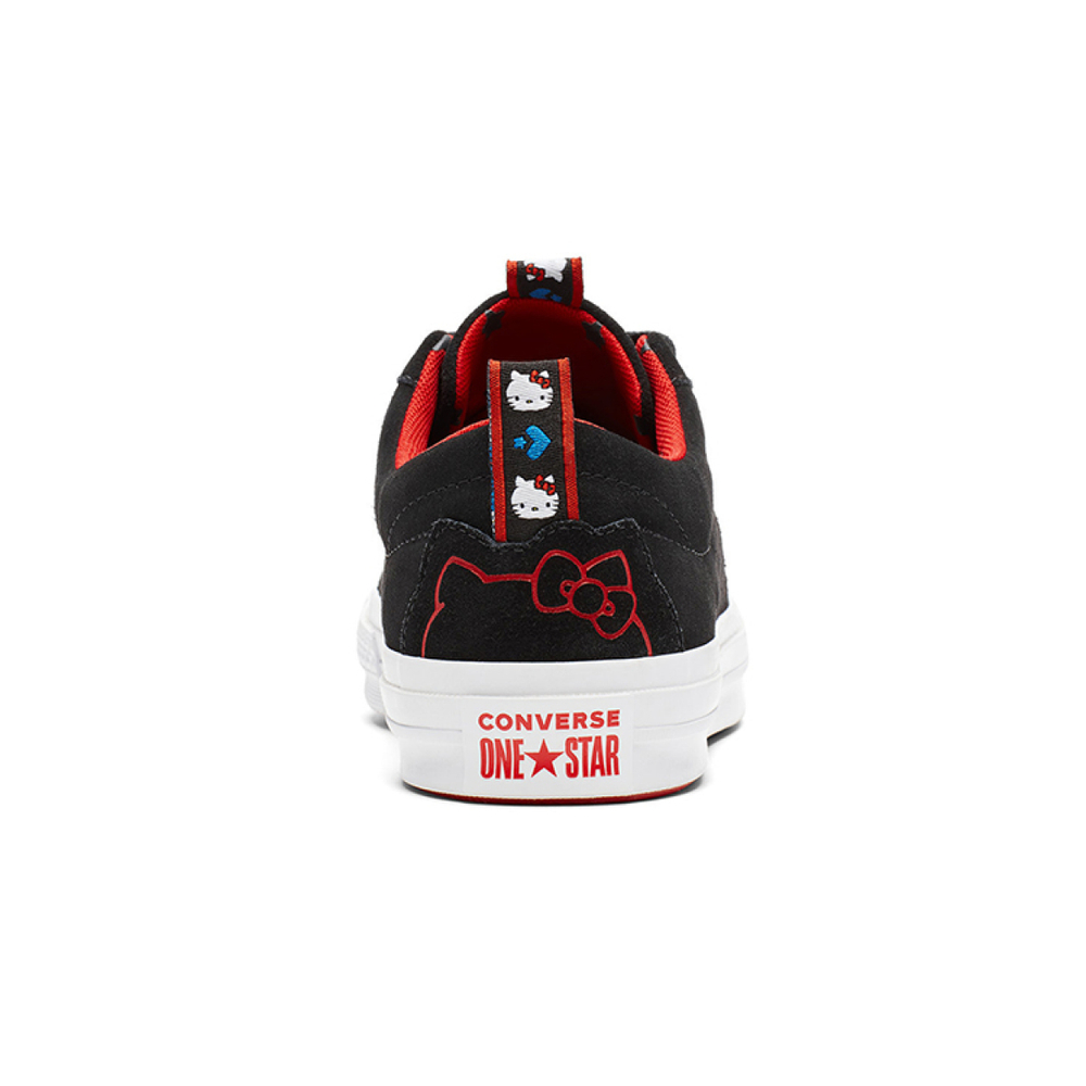 Hello Kitty/ x Converse One Star