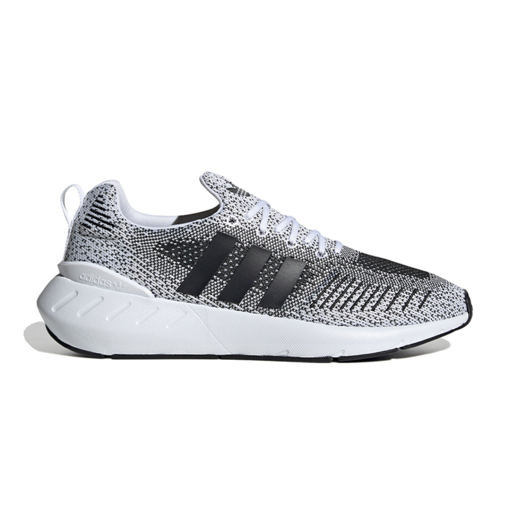Adidas originals Swift Run 22