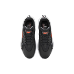 Reebok Solution Mid