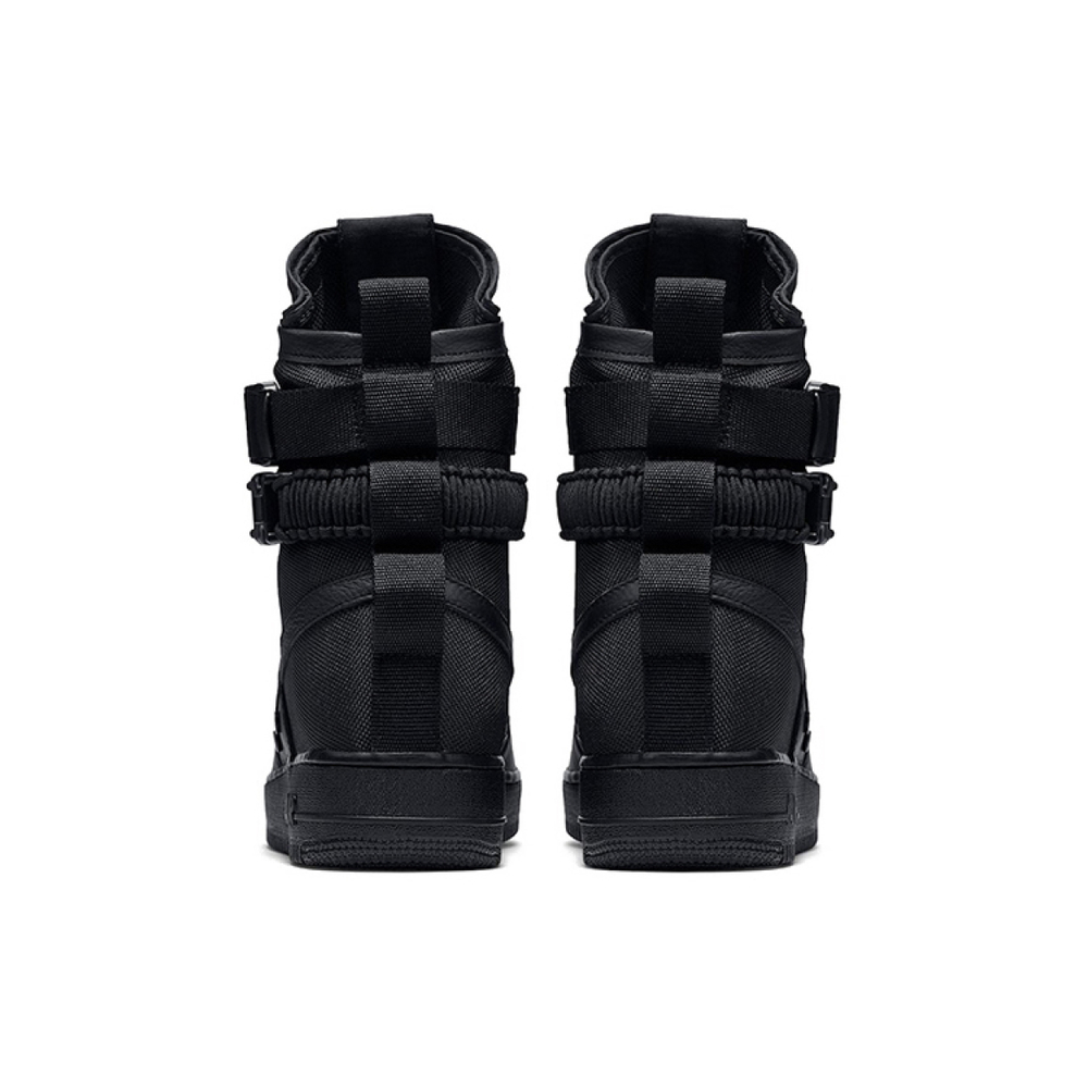 Nike Air Force 1 Triple Black
