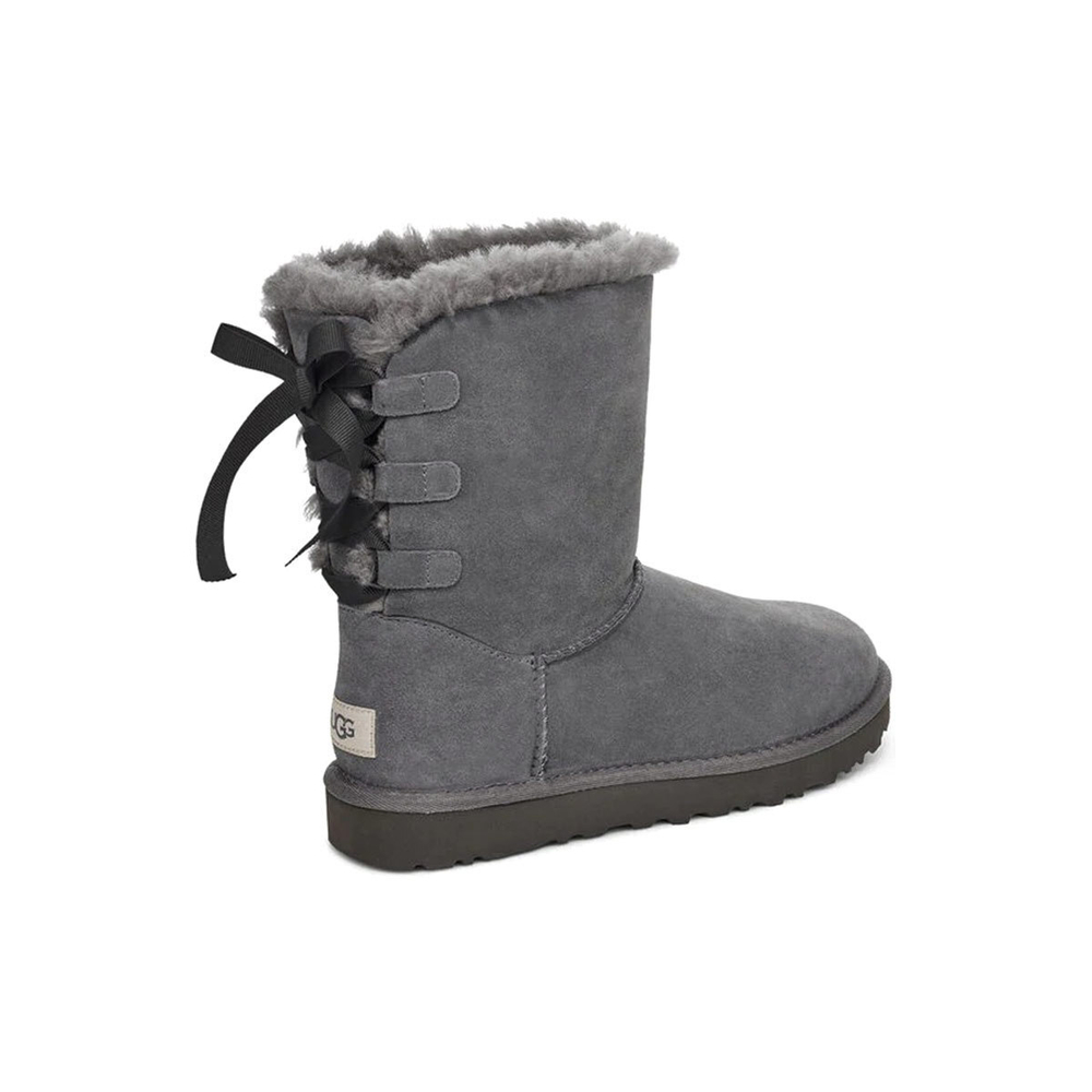 UGG Short Bow Stiefel